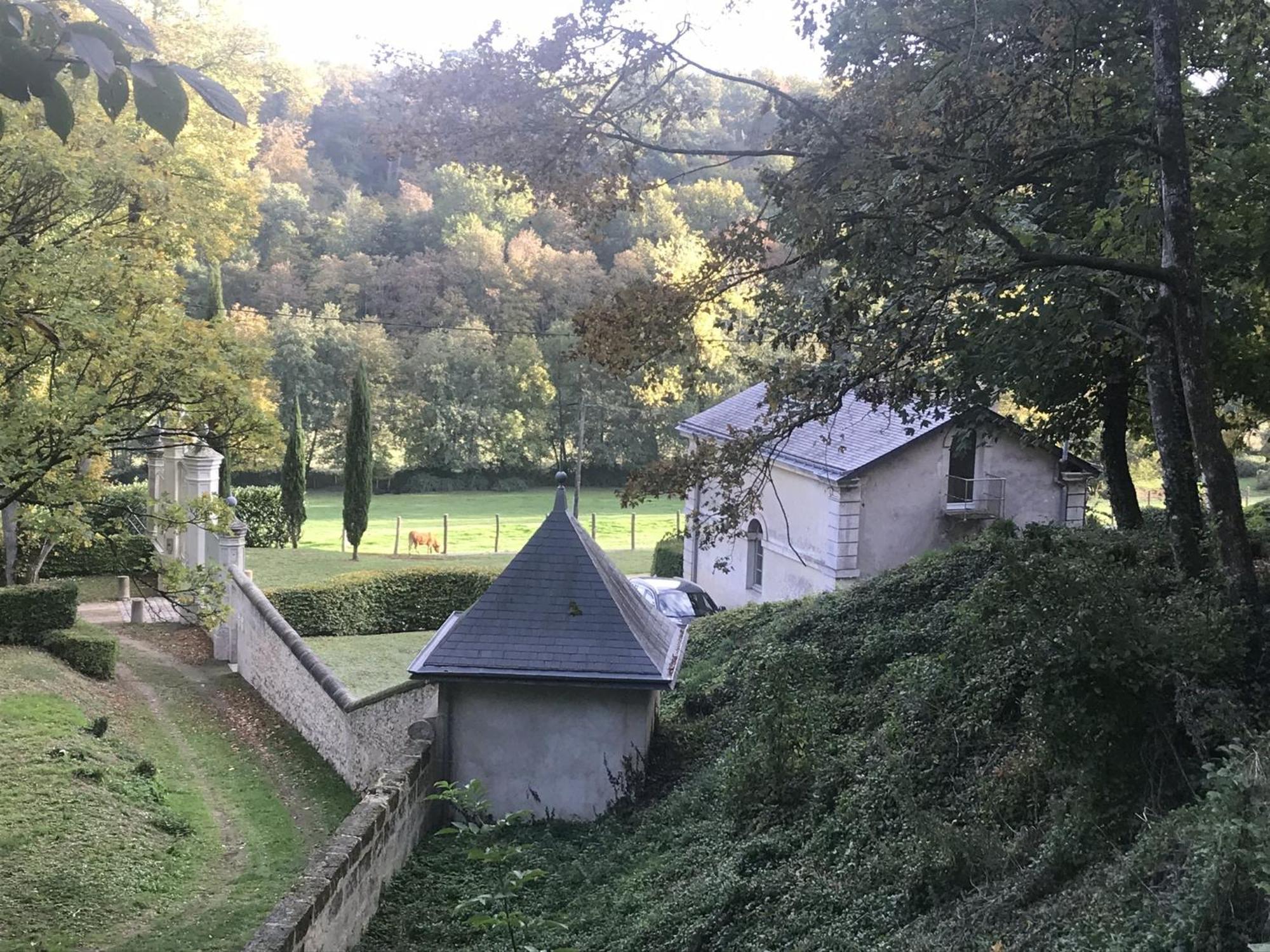 Gîte du château d'Hodebert Saint-Paterne-Racan Quarto foto