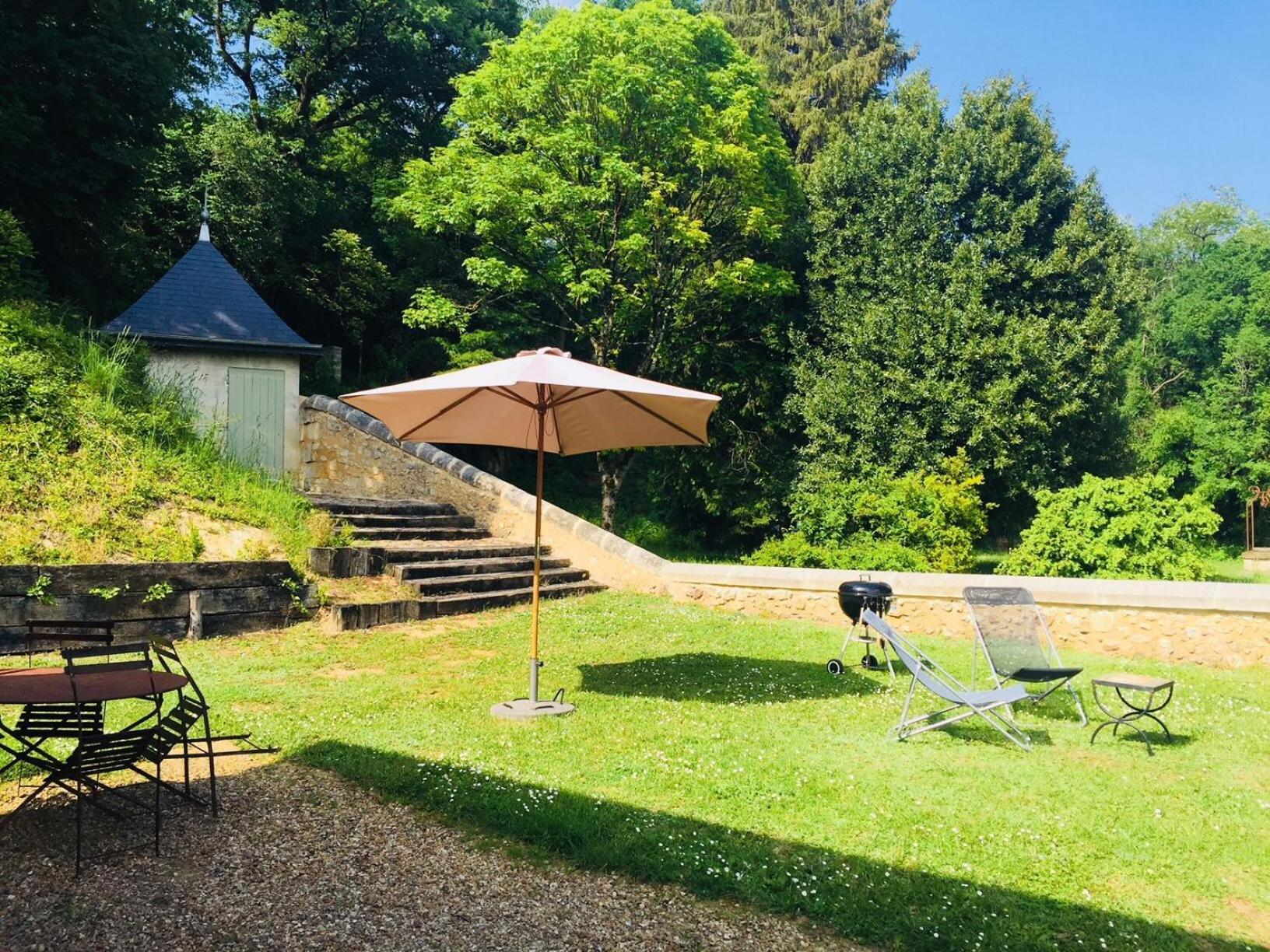 Gîte du château d'Hodebert Saint-Paterne-Racan Exterior foto